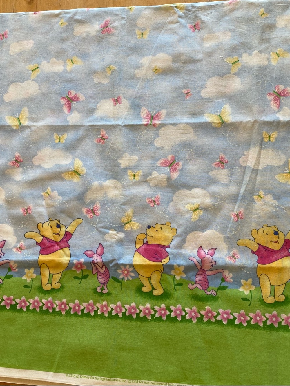 Disney Winnie the Pooh & Piglet Double Border Fabric 100% cotton  1 yard 25"